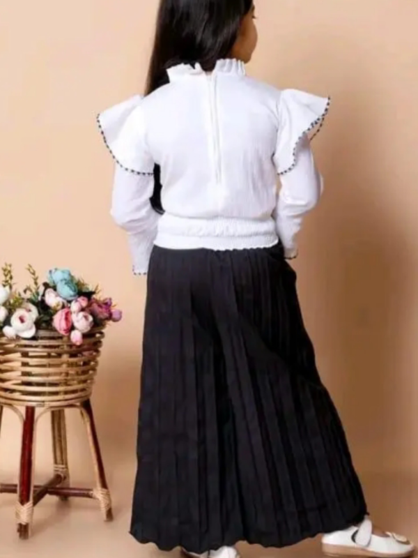 Cute Elegant Girls To & Bottom Sets
