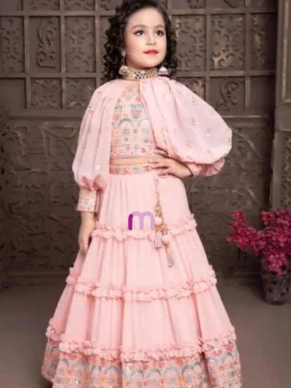 Girls Lehenga Cholis Top Fabric: Georget