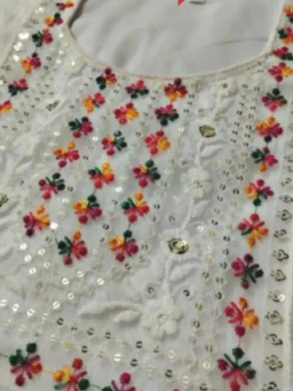 Delta Short Kurti Fabric: Crepe Sleeve