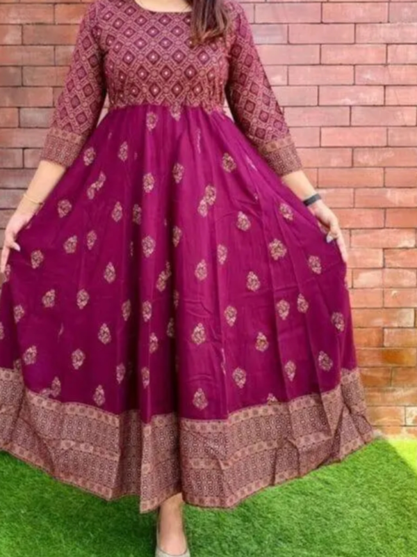 Kashvi Petite Kurtis Fabric: RayonSleeve