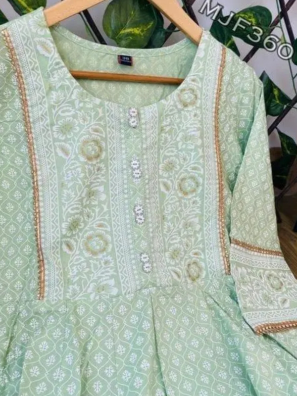 STYLISHDEISGNERANARKALKURTISFabric