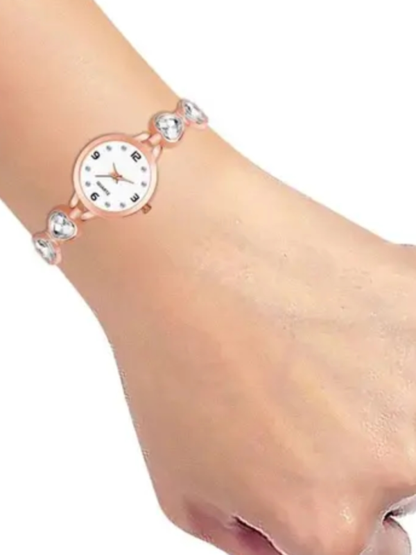 LATEST DIL STONE WATCH FORWOMEN