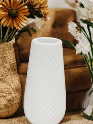 Modern Tabletop Vase for Elegant Home
