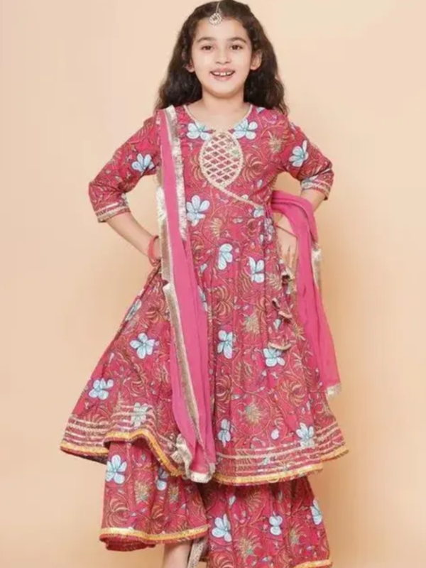 Acttractive kids anarkali kurti with