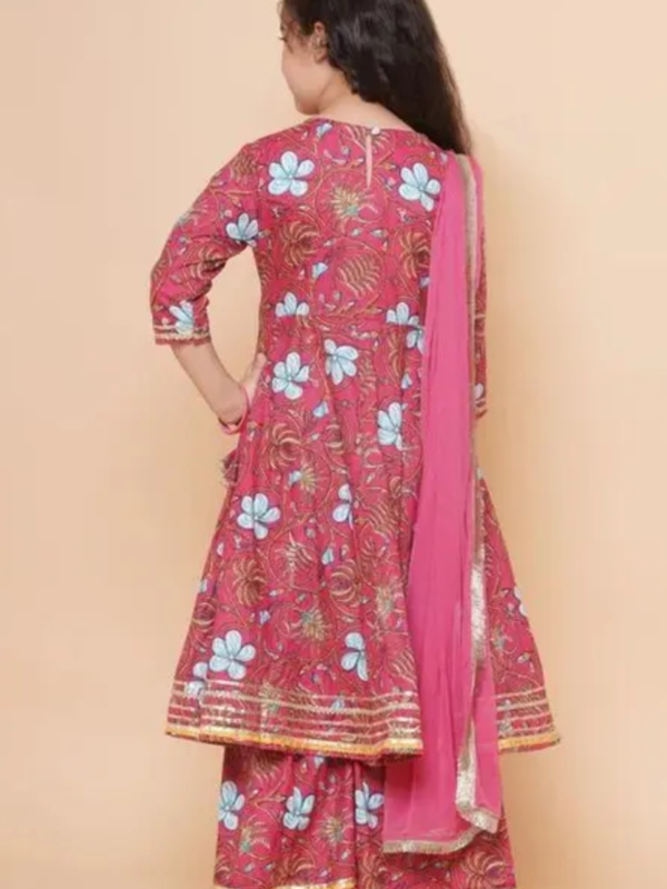 Acttractive kids anarkali kurti with
