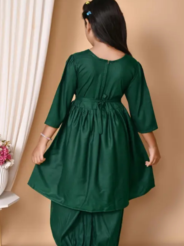 KURTAPATIYALAFORKIDSTopFabric:Ray