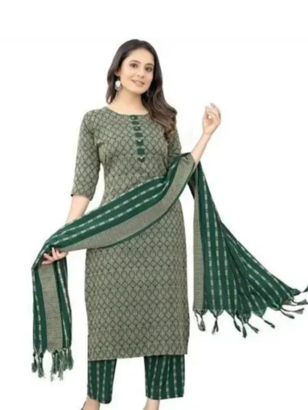 Abhisarika Petite Women Dupatta