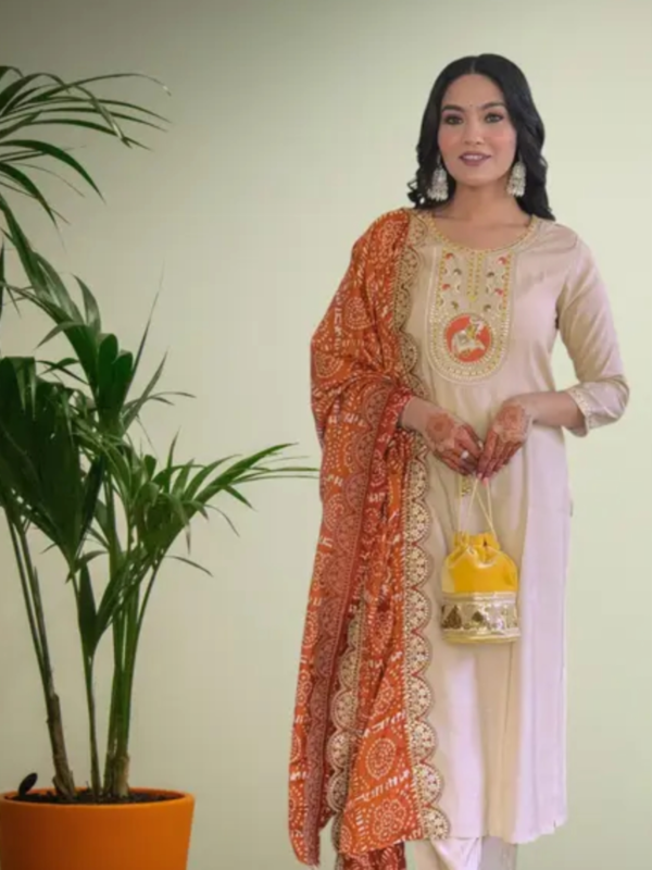 Chiku Embroidered Kurta Pant Set with
