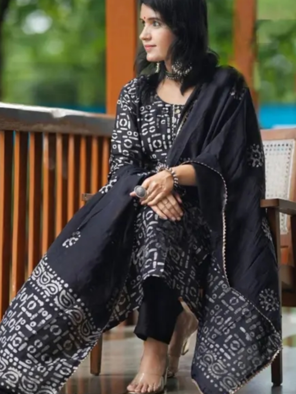 Rayon Black Discharge Print Kurti And