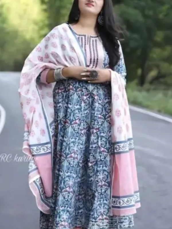 Stylish Embroidered Floral Print