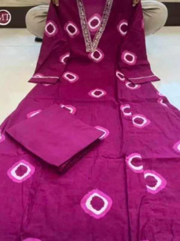 Fabric: RayonBottomwearFabric: