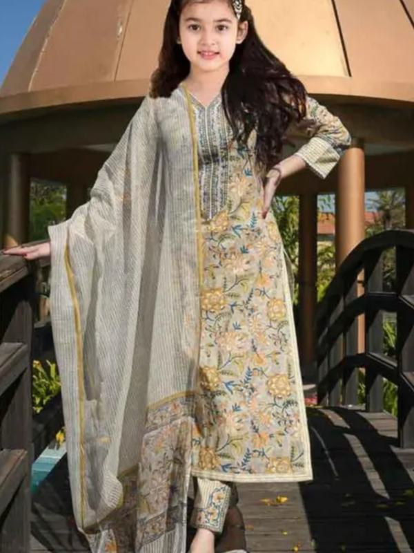 Kids Girls Printed Kurta SetTop Fabric