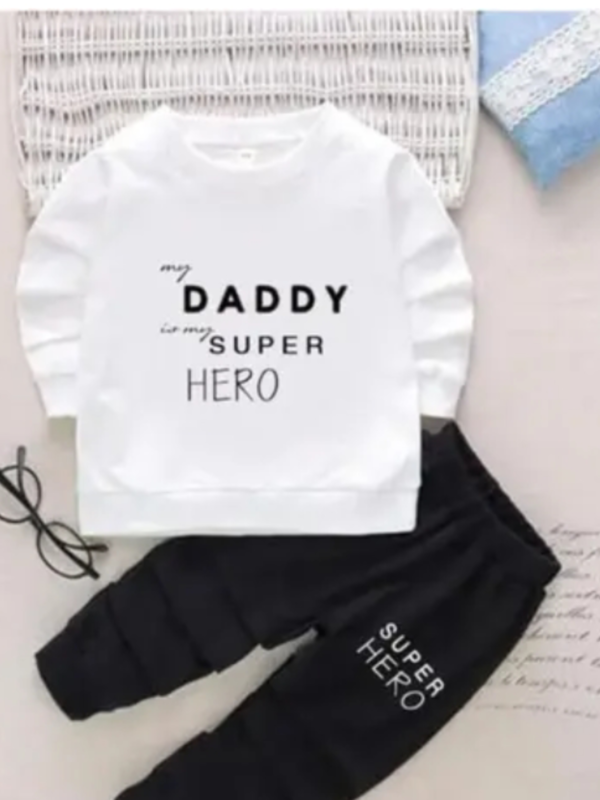 MY DADDY IS MY SUPER HERO ( WHITE