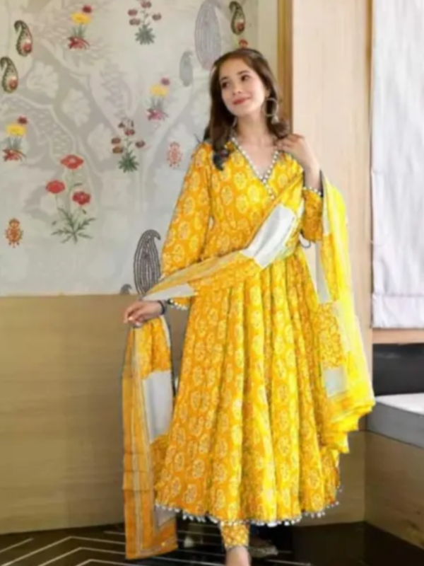 adies StylishellowAnarkaliKurtaPantan