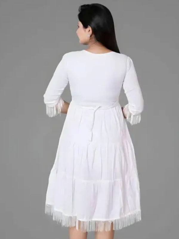 CoolWhiteKurtiFabric:CottonBlendSleev